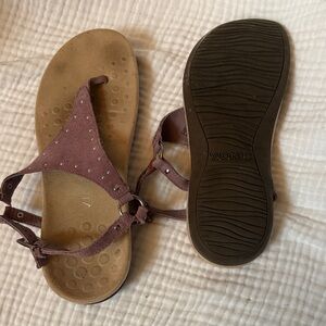 Vionic Mauve Suede Women's Sandals